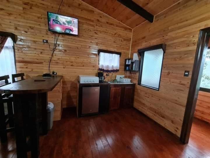 Las Bromelias Lodge Paso Macho 外观 照片